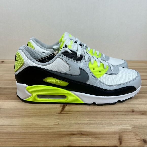 Nike Air Max 90 Gore-Tex GTX Sneakers mens 12 summit white grey black volt - Picture 1 of 9